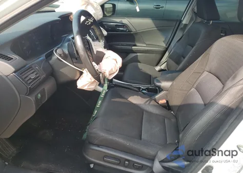 2013 Honda Accord Sport z USA, uszkodzony, nr VIN 1HGCR2F5XDA275765